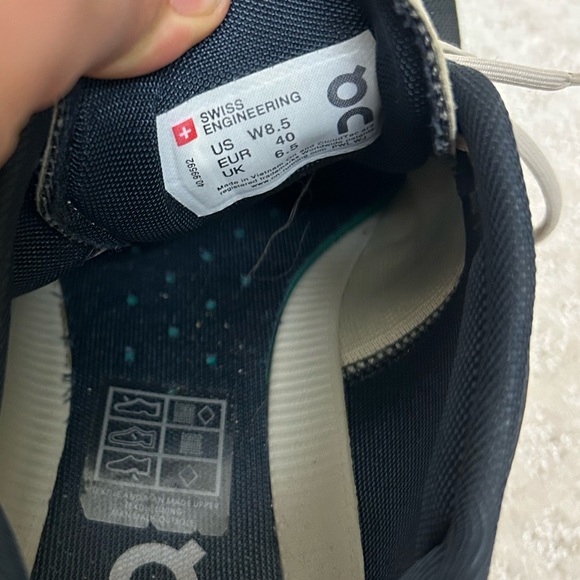 On Cloud- Cloud X Women’s Running Shoe - Picture 4 of 4